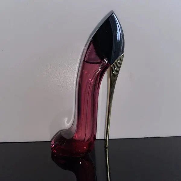 Carolina Herrera Very Good Girl čistý parfém - Image 4