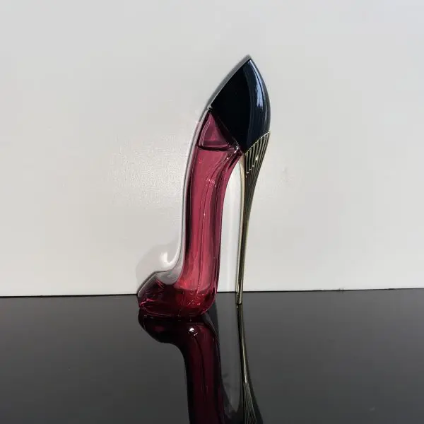 Carolina Herrera Very Good Girl čistý parfém - Image 3