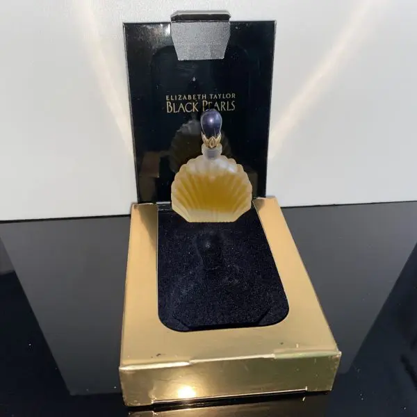 Elizabeth Taylor Black Pearls čistý parfém