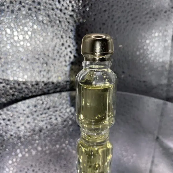 Givenchy III Eau de Toilette 4 ml - Image 2