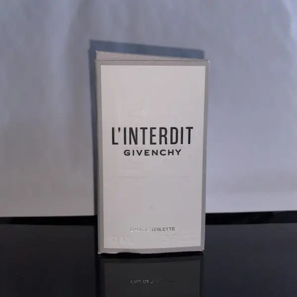 Givenchy L Interdit Eau de Toilette 10 ml - Image 2