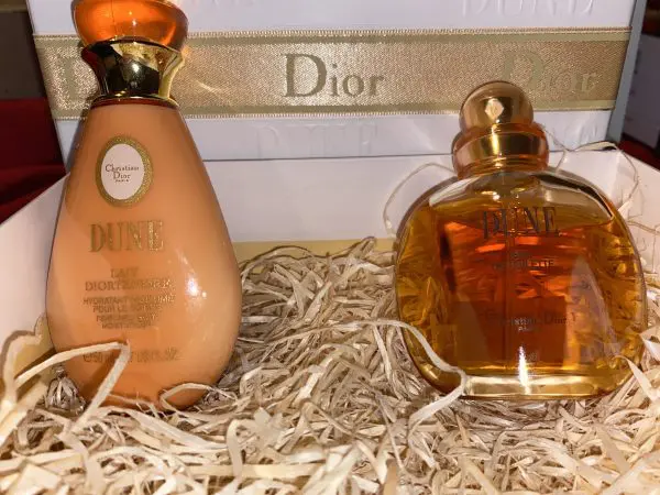 Christian Dior Dune set Eau de Toilette 30 ml Perfumed Body Moisturizer 50 ml - Image 4