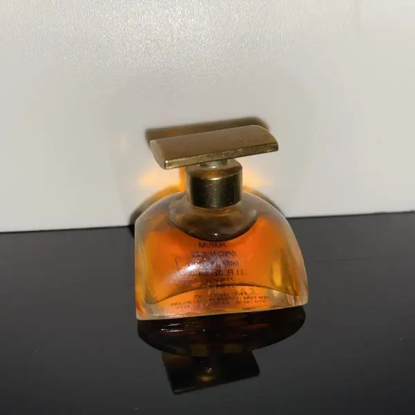 Estee Lauder - Image 11