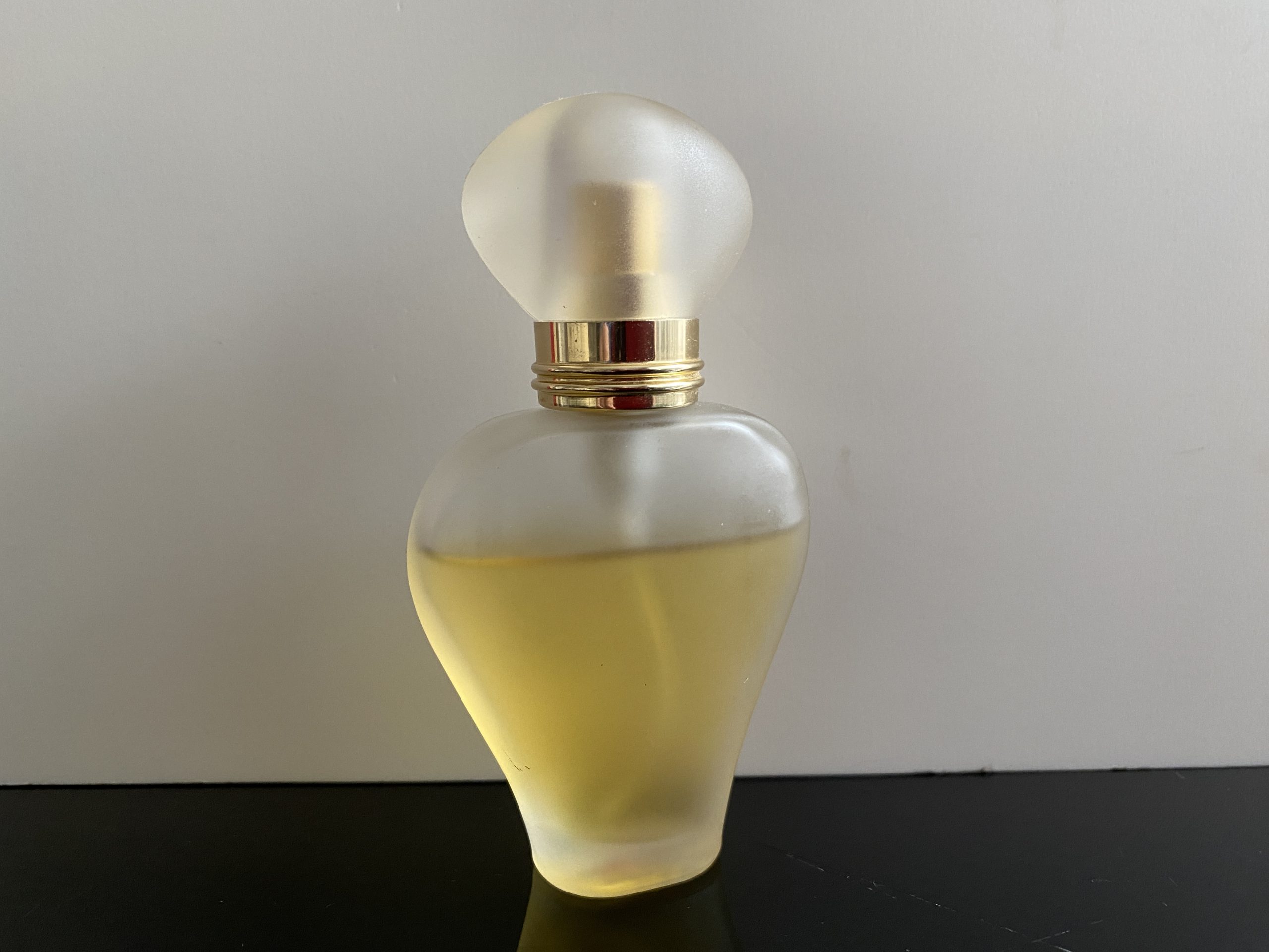 Priscilla Presley Moments Eau de Parfum 20 ml PRODÁNO