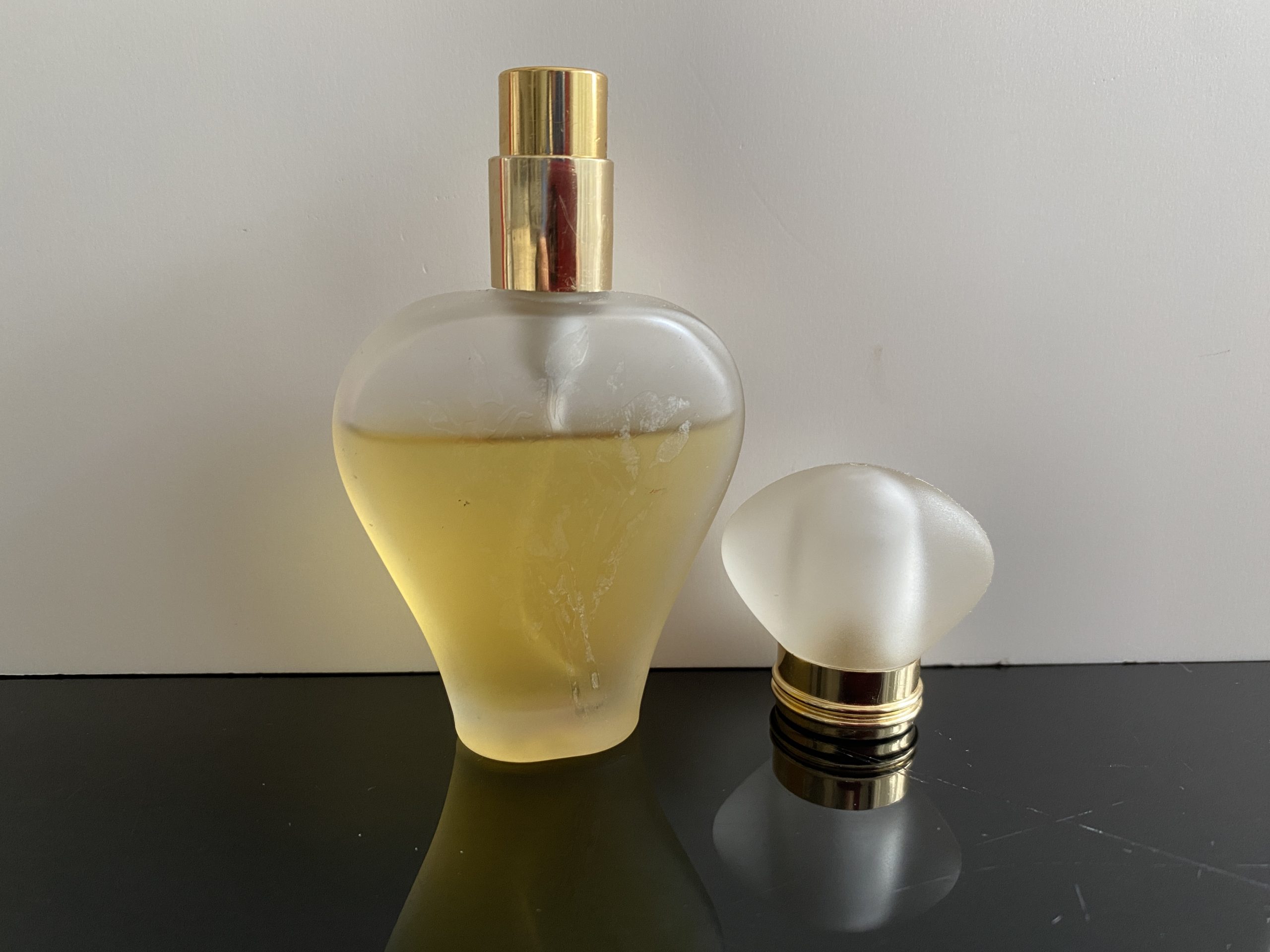 Priscilla Presley Moments Eau de Parfum 20 ml PRODÁNO - Obrázek 9