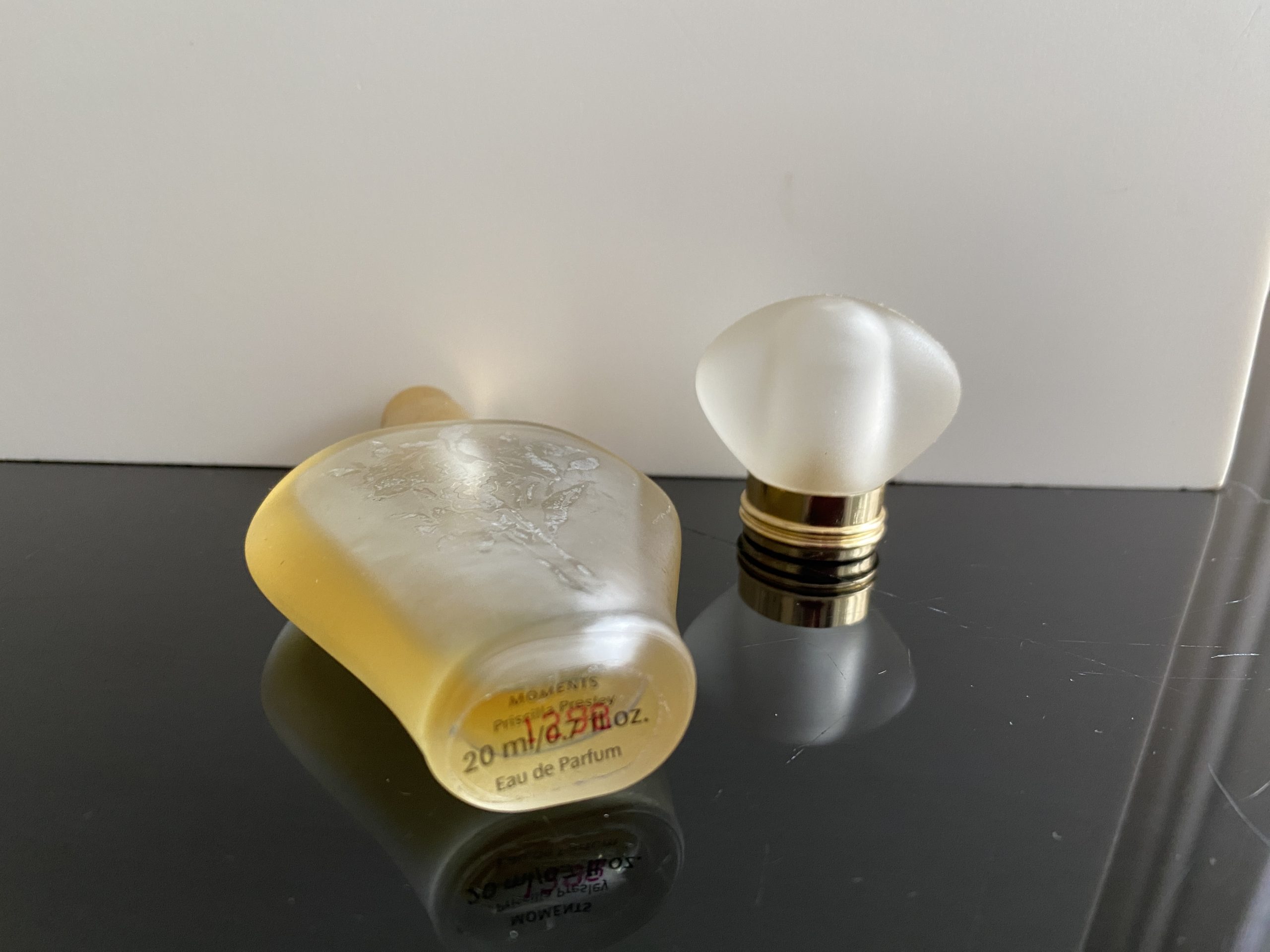 Priscilla Presley Moments Eau de Parfum 20 ml PRODÁNO - Obrázek 7