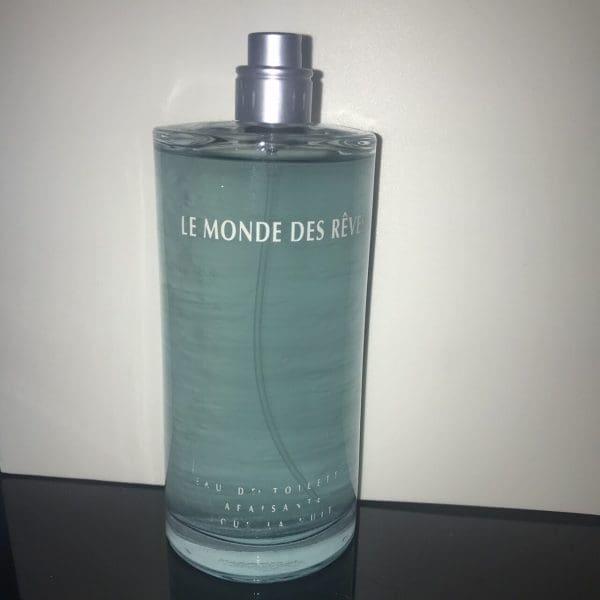 Le Monde en Parfum  Le Monde des Reves  Eau de Toilette  75 ml  Vapo