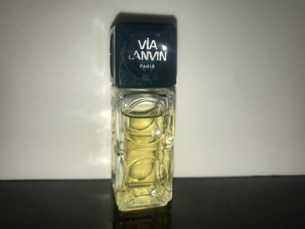 Priscilla Presley Moments Eau de Parfum 20 ml - Obrázek 13