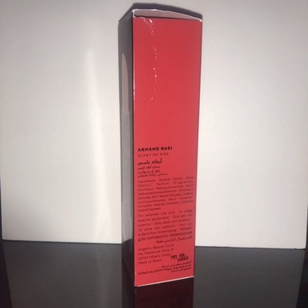 Armand Basi  Scent of Kiss  Eau de Toilette  50 ml  Vapo - Obrázek 5