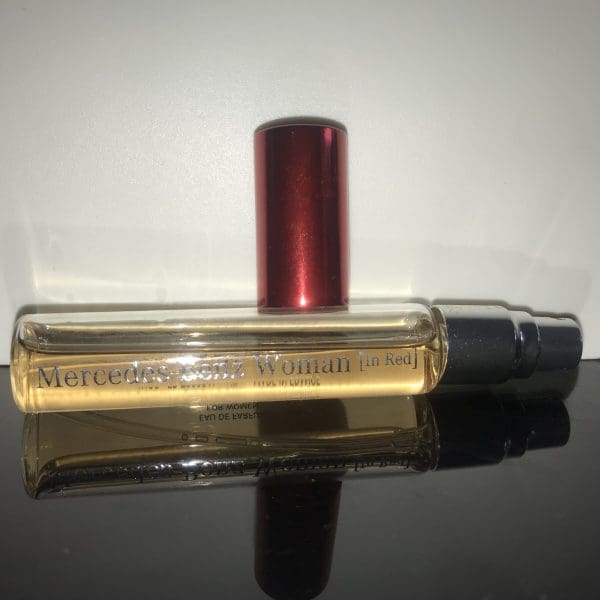Mercedes Benz   Mercedes-Benz Woman Eau de Parfum  10 ml  Vapo - Obrázek 4