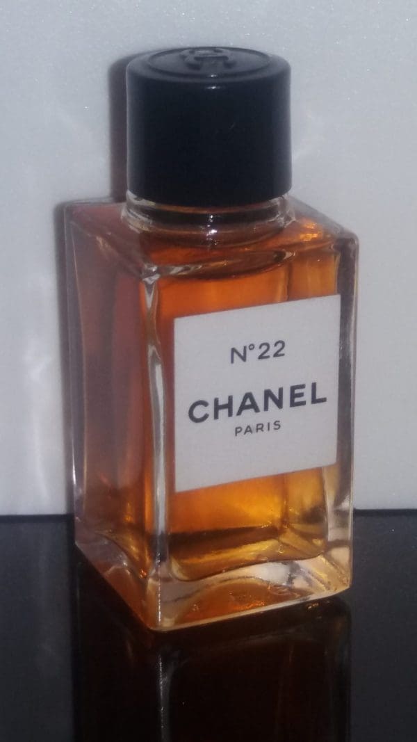 Les Exclusifs de Chanel  N°22  Eau de Parfum  4 ml