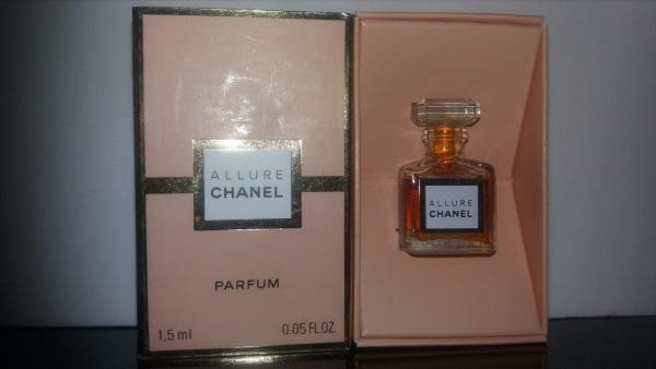 Chanel  Allure  čistý parfém  1,5 ml