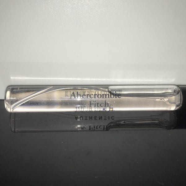 Abercrombie & Fitch  Authentic Woman 10 ml - Obrázek 2