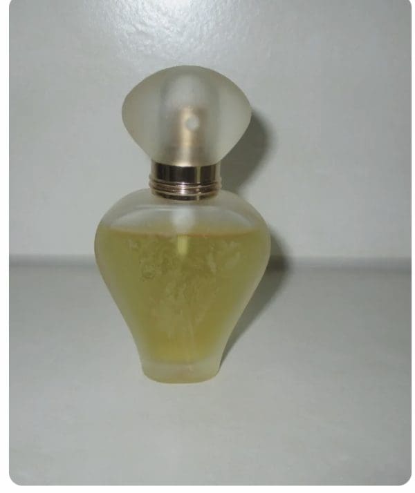 Priscilla Presley Moments Eau de Parfum 20 ml - Obrázek 7