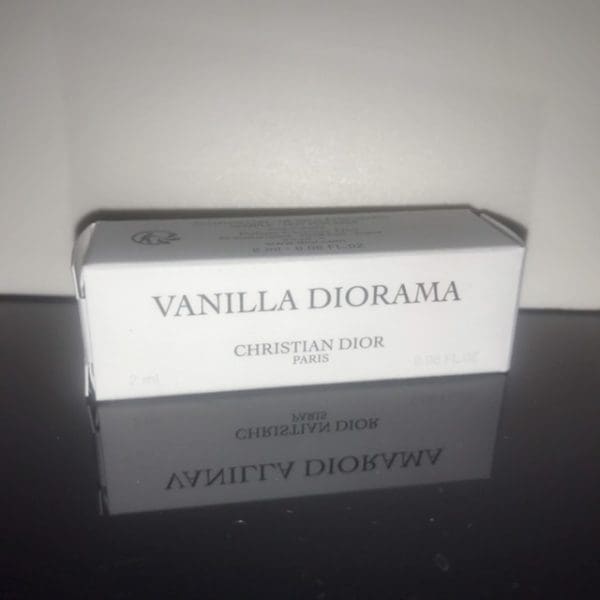 Christian Dior Vanilla Diorama Eau de Parfum 2 ml - Obrázek 2