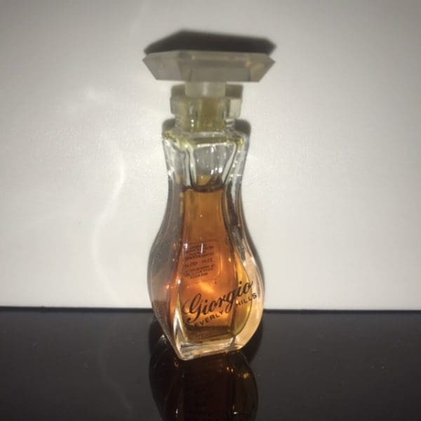Giorgio Beverly Hills  Giorgio  čistý parfém  3,5 ml - Obrázek 5