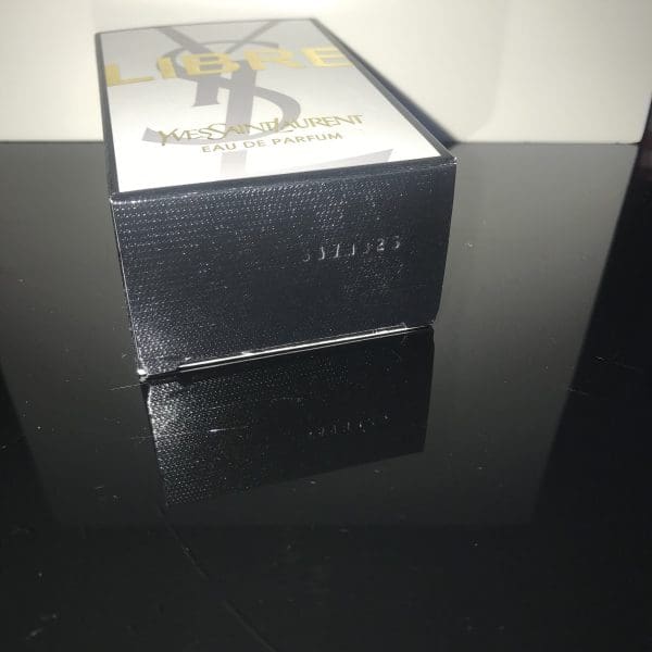 Yves Saint Laurent  Libre  Eau de Parfum  30 ml  Vapo - Obrázek 5