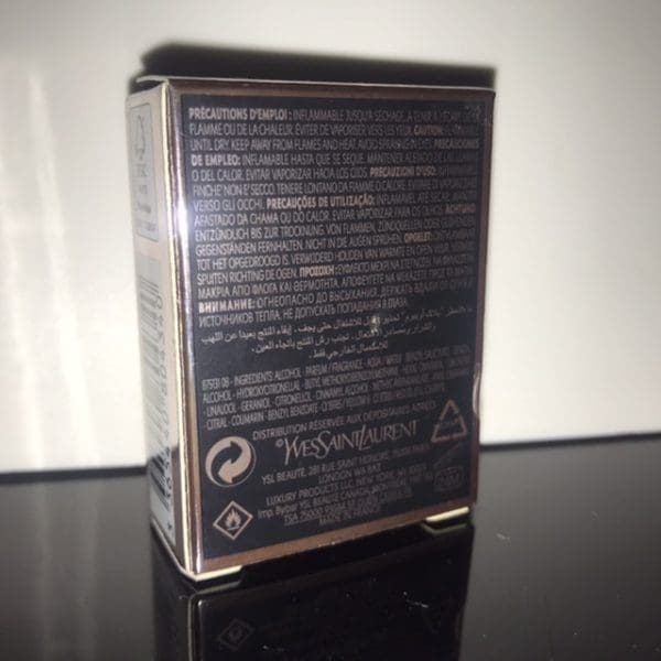 Yves Saint Laurent Black Opium Eau de Parfum 7,5 ml - Obrázek 5