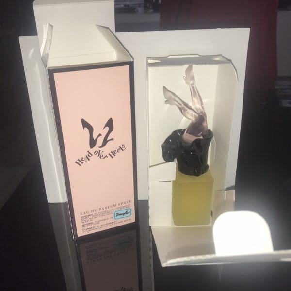 Revlon  Head Over Heels  Eau de Parfum  56,18 ml  Vapo - Obrázek 3