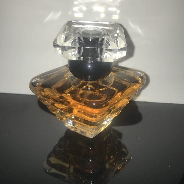 Rezervace: Lancôme  Trésor  Eau de Parfum  30 ml  Vapo - Obrázek 4