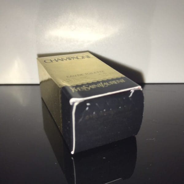 Yves Saint Laurent  Champagne  Eau de Toilette  1,2 ml - Obrázek 2