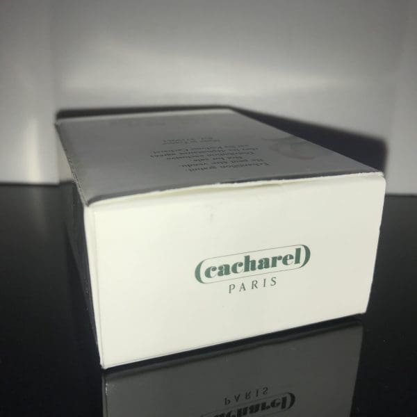 Cacharel  Anais Anais  Eau de Parfum  4 ml - Obrázek 3