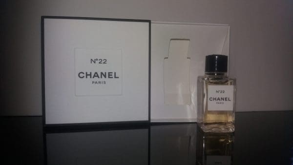 Les Exclusifs de Chanel   N°22  Eau de Parfum  4 ml - Obrázek 2