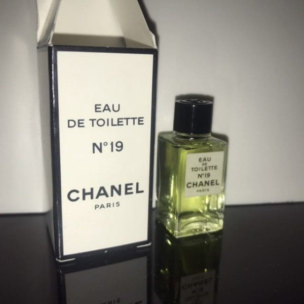 Chanel  N°19  Eau de Toilette  4,5 ml