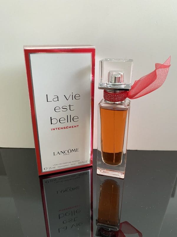 Lancome  La Vie Est Belle L'Eau de Parfum Intense  Eau de Parfum  15 ml  Vapo