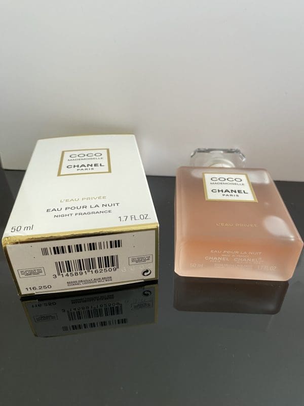 Chanel  Coco Mademoiselle L'Eau Privée  Eau de Parfum  50 ml  Vapo - Obrázek 2