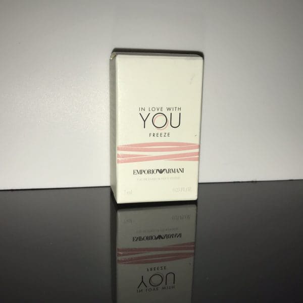 Emporio Armani  In Love With You Freeze  Eau de Parfum  7 ml  NOVINKA 2020 - Obrázek 2