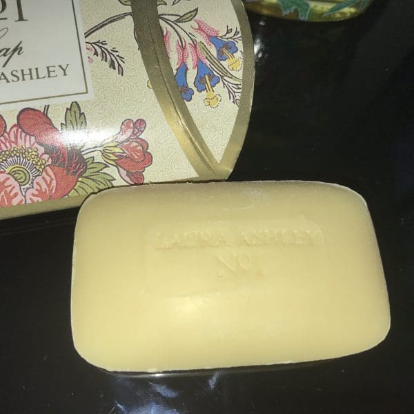 Laura Ashley - Obrázek 4