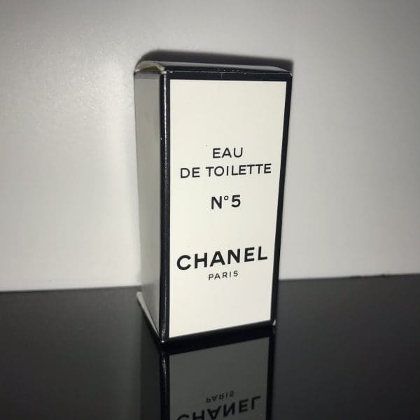 Chanel No. 5 Eau de Toilette 4 ml nestárnoucí klasika - Obrázek 2
