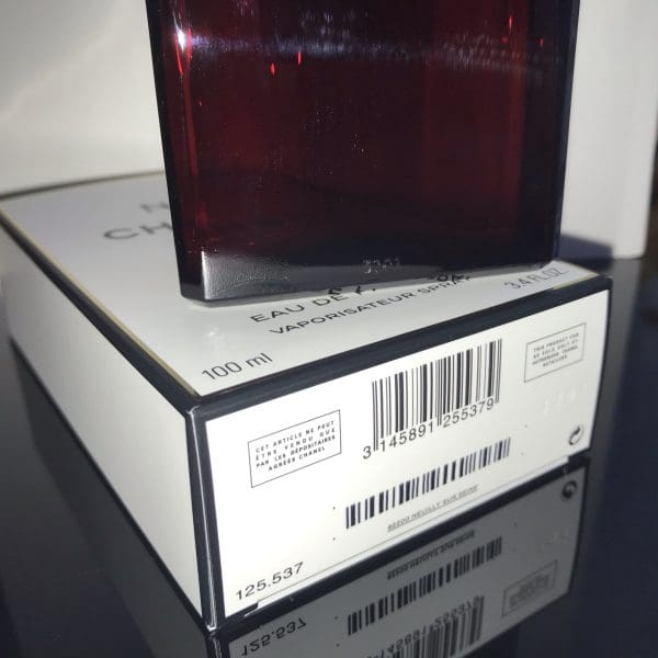 Chanel  No. 5 Red Edition  Eau de Parfum  100 ml - Obrázek 3