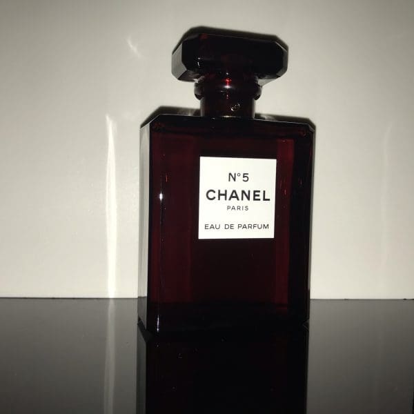 Chanel  No. 5 Red Edition  Eau de Parfum  100 ml - Obrázek 15