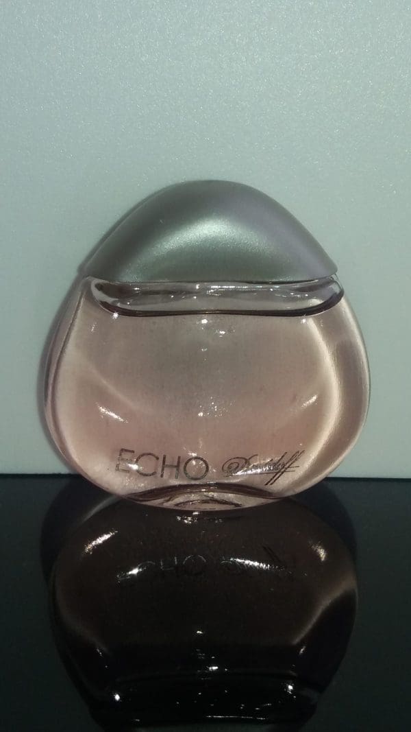Davidoff  Echo Woman