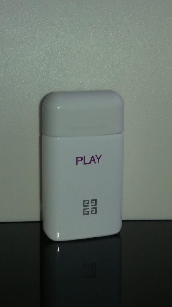 Givenchy  Play for Her  Eau de Toilette  5 ml