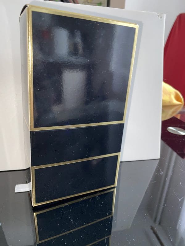 Carolina Herrera Bad Boy 50 ml - Obrázek 10
