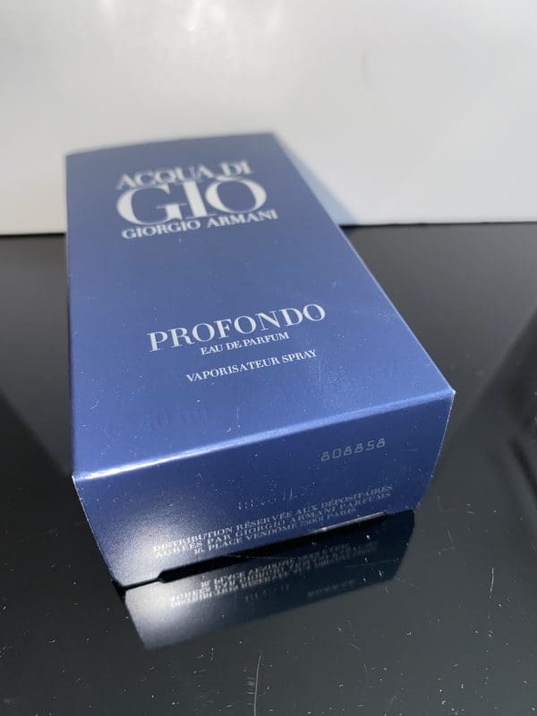 Giorgio Armani Acqua di Gio Profondo Eau de Parfum 40 ml - Obrázek 8