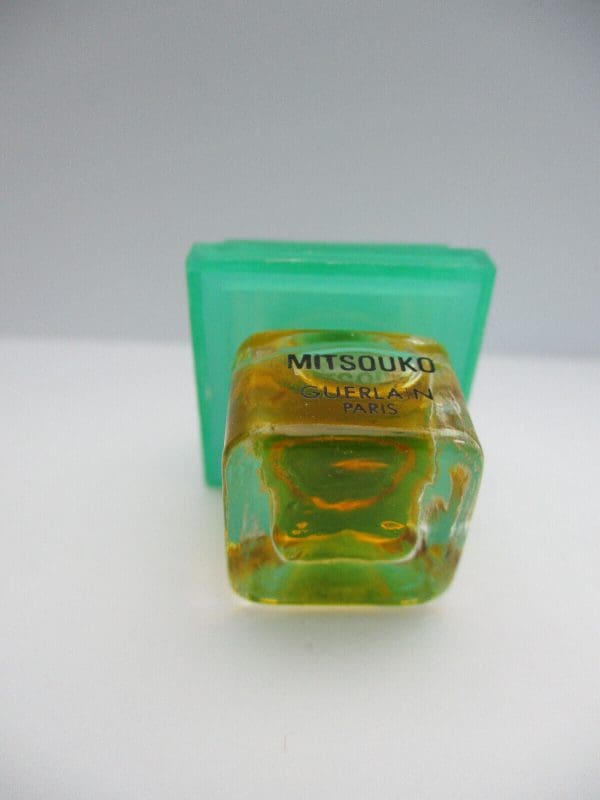 Collect Item PAGODA Guerlain - Mitsouko extrait reines parfum pure perfume 2 ml - extremely rare-vintage - from my own collection - Obrázek 2