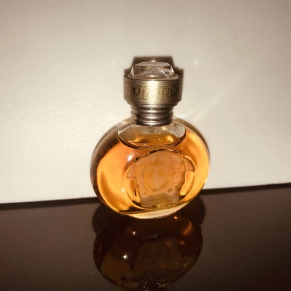 Versace´s  Blonde Eau de Toilette 5 ml - Obrázek 7