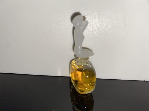 Caron  Isadora  čistý parfém 2 ml - Obrázek 4