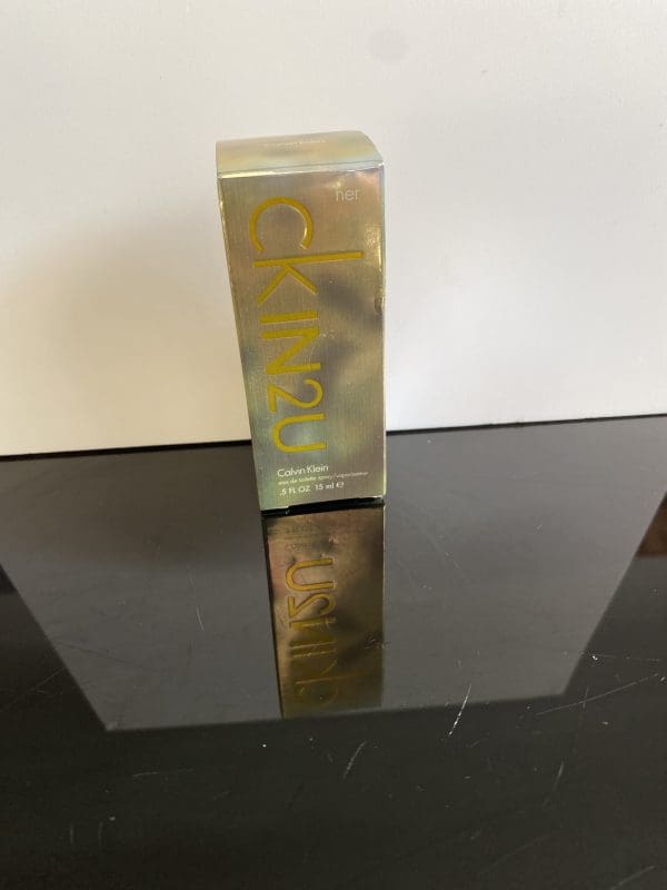 Calvin Klein  CK in 2U  Eau de Toilette  15 ml  Vapo - Obrázek 8