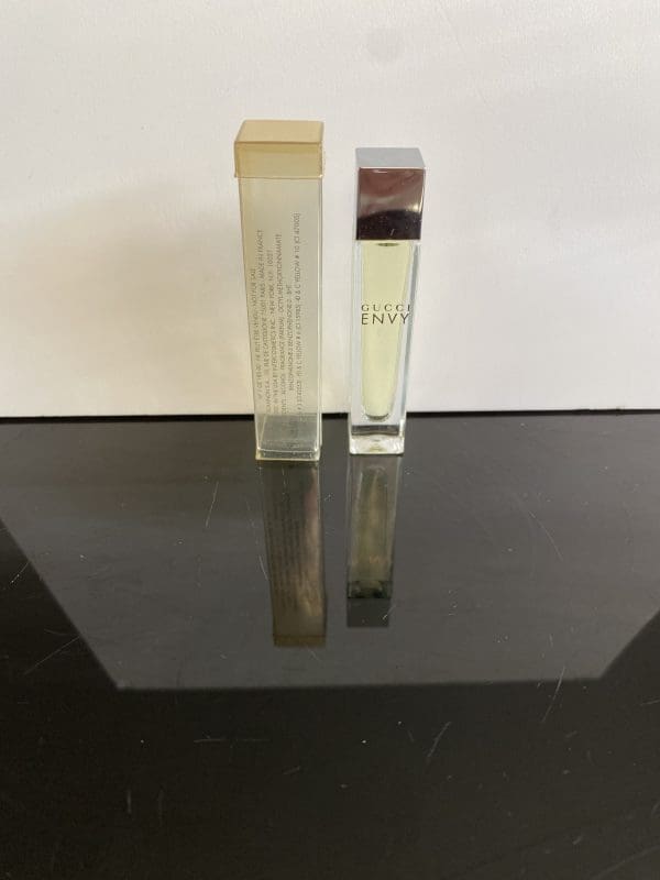 Gucci Envy  čistý parfém  3 ml