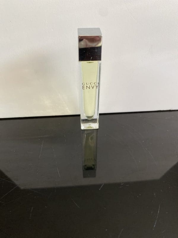 Gucci Envy  čistý parfém  3 ml - Obrázek 2
