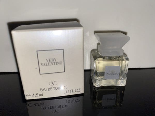 Valentino  Very Valentino  Eau de Toilette  4,5 ml