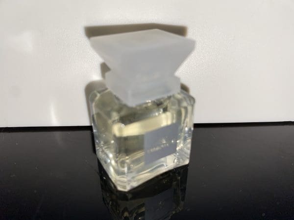 Valentino  Very Valentino  Eau de Toilette  4,5 ml - Obrázek 2
