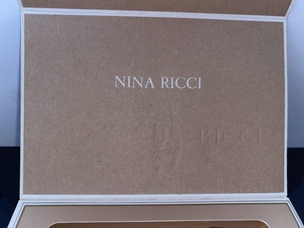 Set Duo Nina Ricci Box L´Air du Temps*Farouche Eau de Toilette 2x 6 ml - Obrázek 13