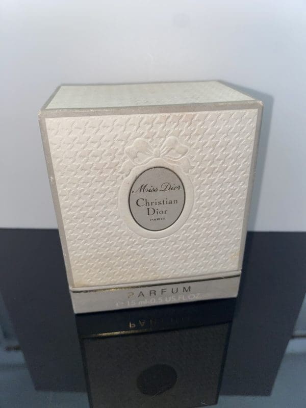 Christian Dior Miss Dior 15 ml  čistý parfém box - Obrázek 2