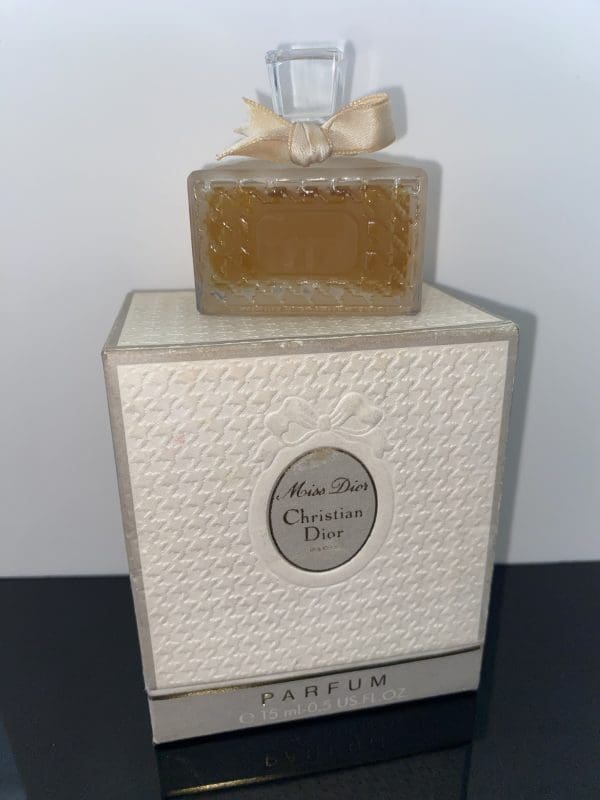 Christian Dior Miss Dior 15 ml  čistý parfém box - Obrázek 6